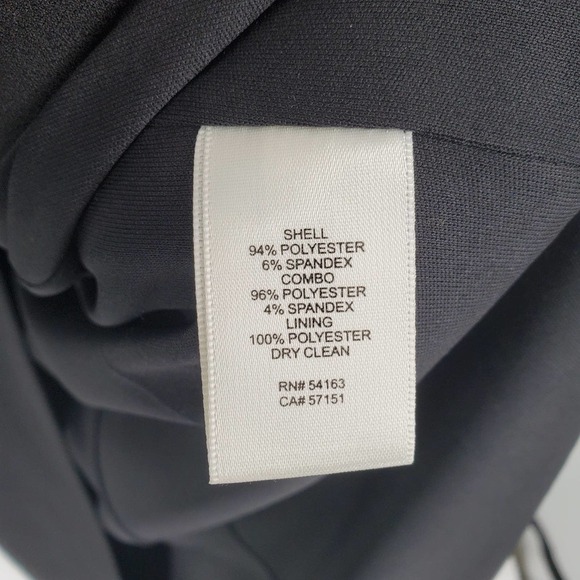 Eliza J Long Sleeve Tuxedo Gown In Black Size 6 NEW WITH TAGS - Picture 5 of 7